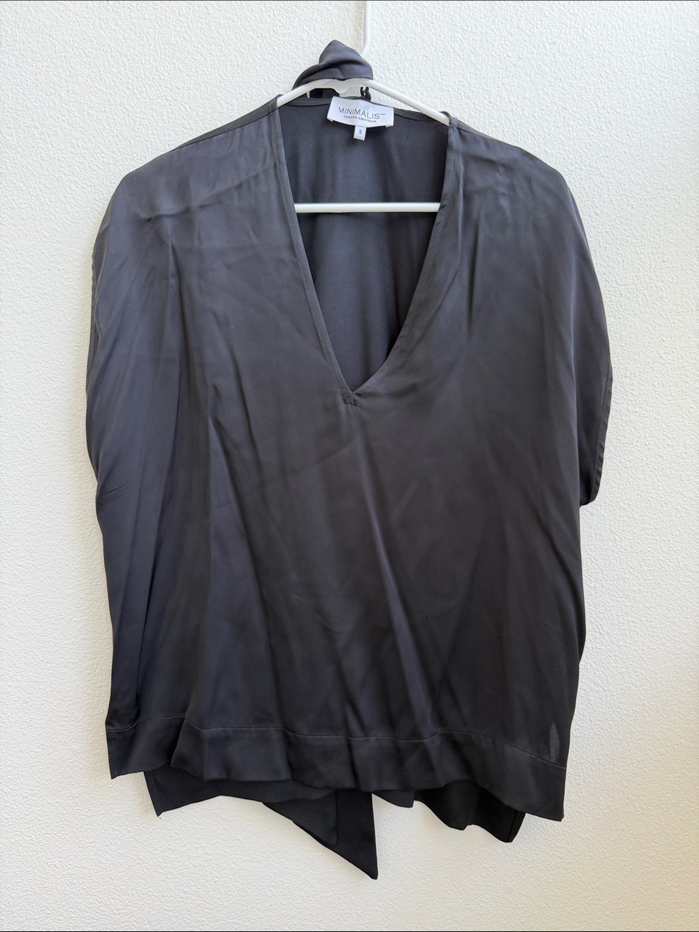 Minimalist Tamara Davydova blouse with tie